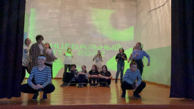 Танцевальный баттл для восьмиклассников прошёл 22 ноября 2022.